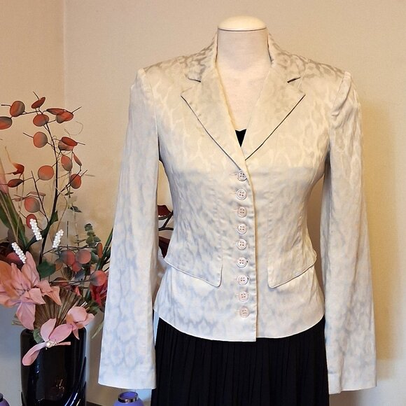 Preowned le chateau Women’s Lined Blazer Silver White Printed Jacket - Picture 2 of 8